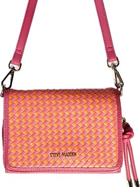 Steve Madden Woven Crossbody Organizer in Vibrant Pink and Orange